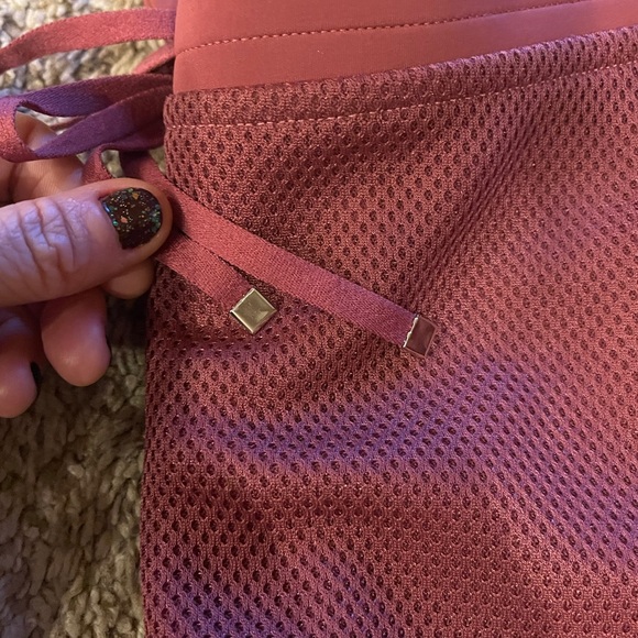 BRAND NEW Victoria Secret VS Sport crop legging - Picture 6 of 6